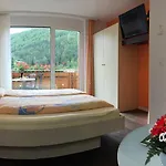 피호프 3* Saas Fee